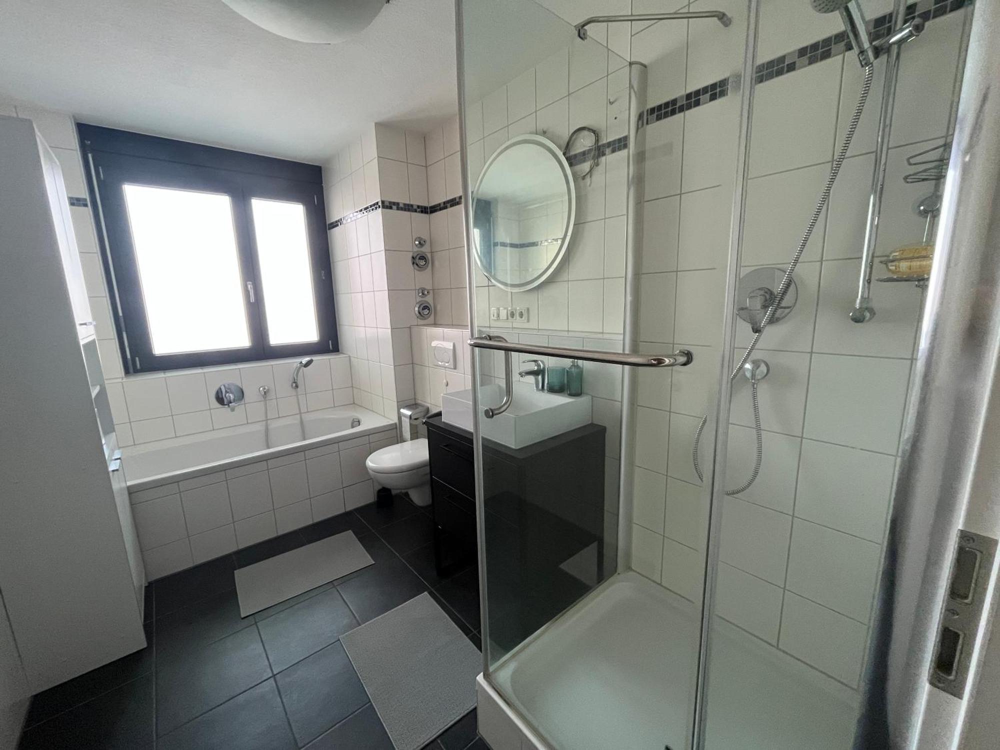 Appartement Simplex In Stuttgart-mhring Modern